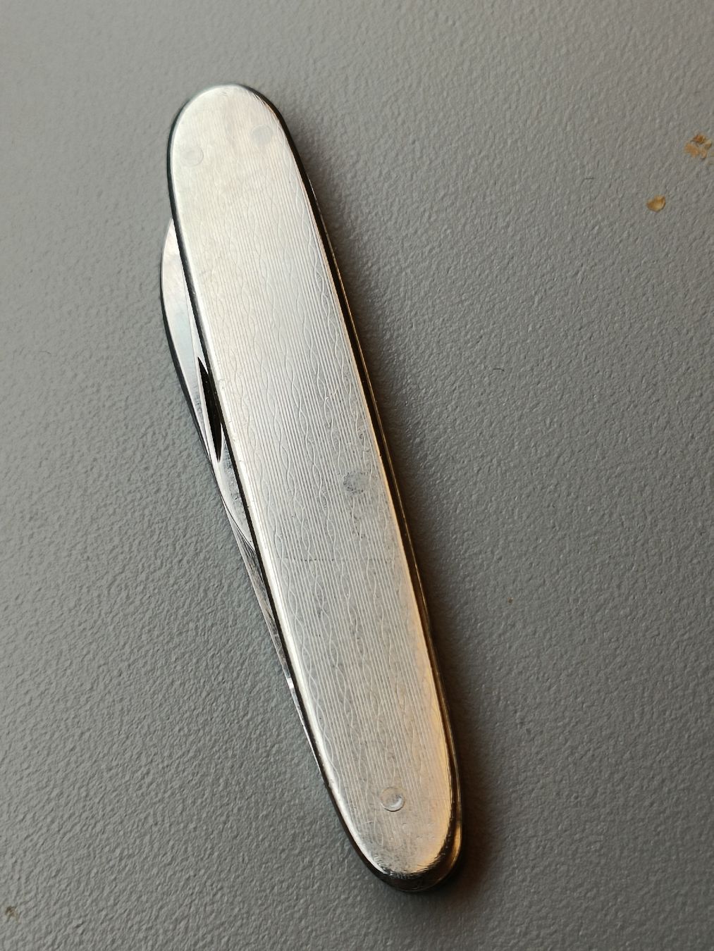Victorinox Coltelli tascabile: Sackmesser Victoria mit Metall Schale – Usato da Brugg AG venduto da Ente015 2