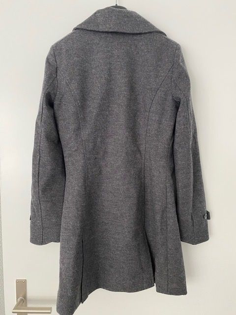 Icebreaker Mäntel: ICEBREAKER merino coat – Gebraucht aus Dallenwil von ZD2019 1