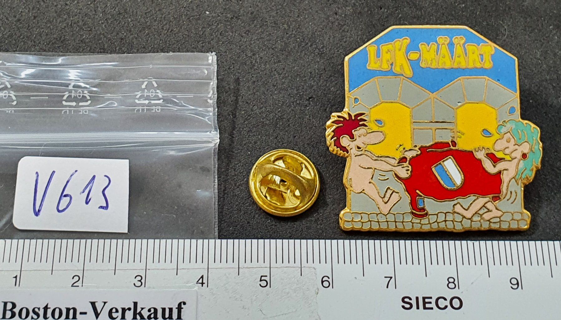 Placchette & Badge: V613 - Pin LFK Määrt Luzern – Usato da Reinach BL venduto da Boston-Verkauf 1