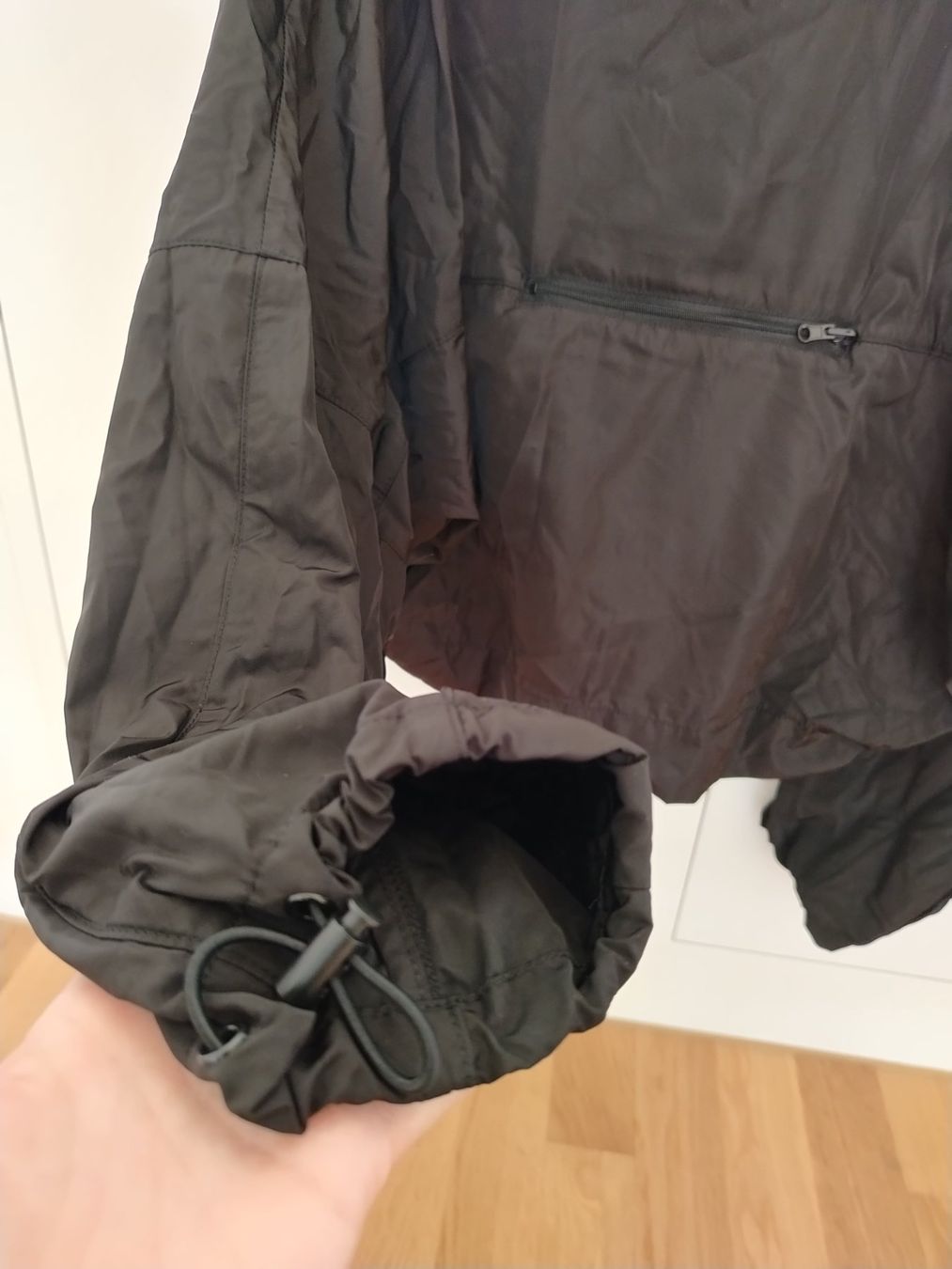 Zara Giacche: Wasserdichte Windjacke – Usato da Winterthur venduto da mon_2yxl 6