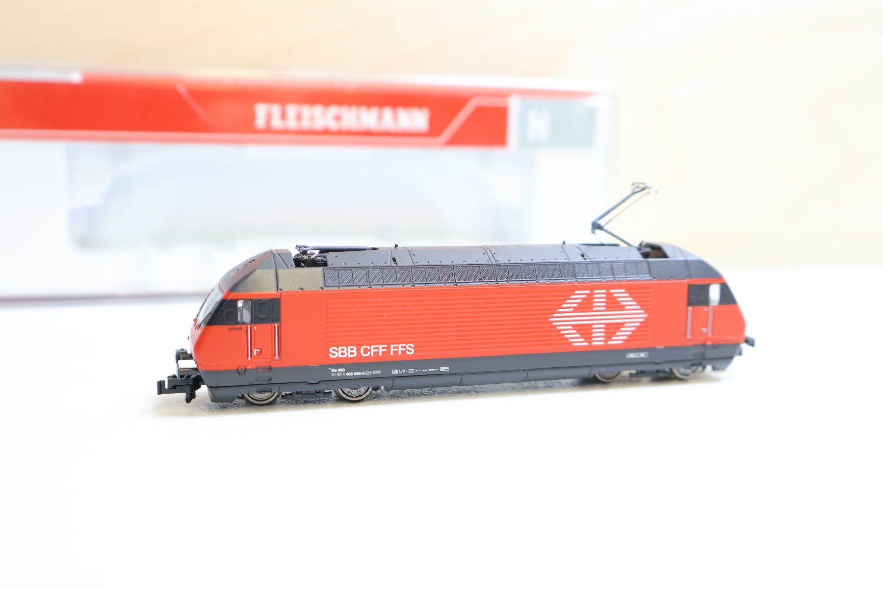 Fleischmann Modellini di ferrovie: Fleischmann Digital - SBB Re 460 E-Lok - Gütsch - 731402 N – Usato da Winterthur venduto da Monstera 4