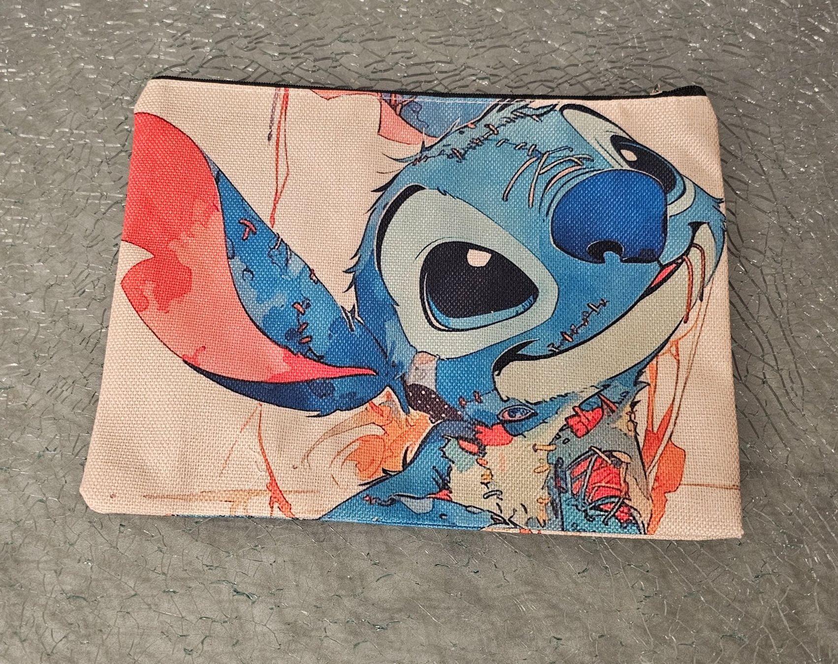 Kosmetikkoffer: Täschli / Neccessaire NEU Stitch ca. 26x21cm – Neu und originalverpackt aus Füllinsdorf von Sunnebliemli7