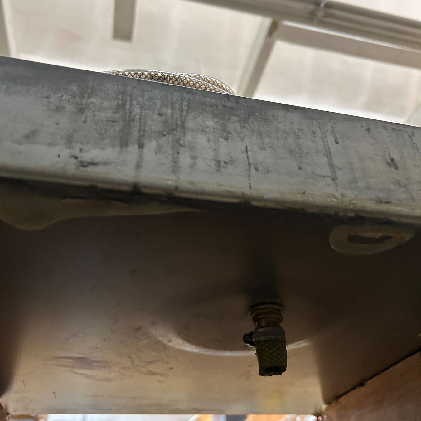 Tutte le macchine: Kleinteilereiniger von Amstutz mit Strom 230 Volt – Usato da Untersiggenthal venduto da sinamoll 7