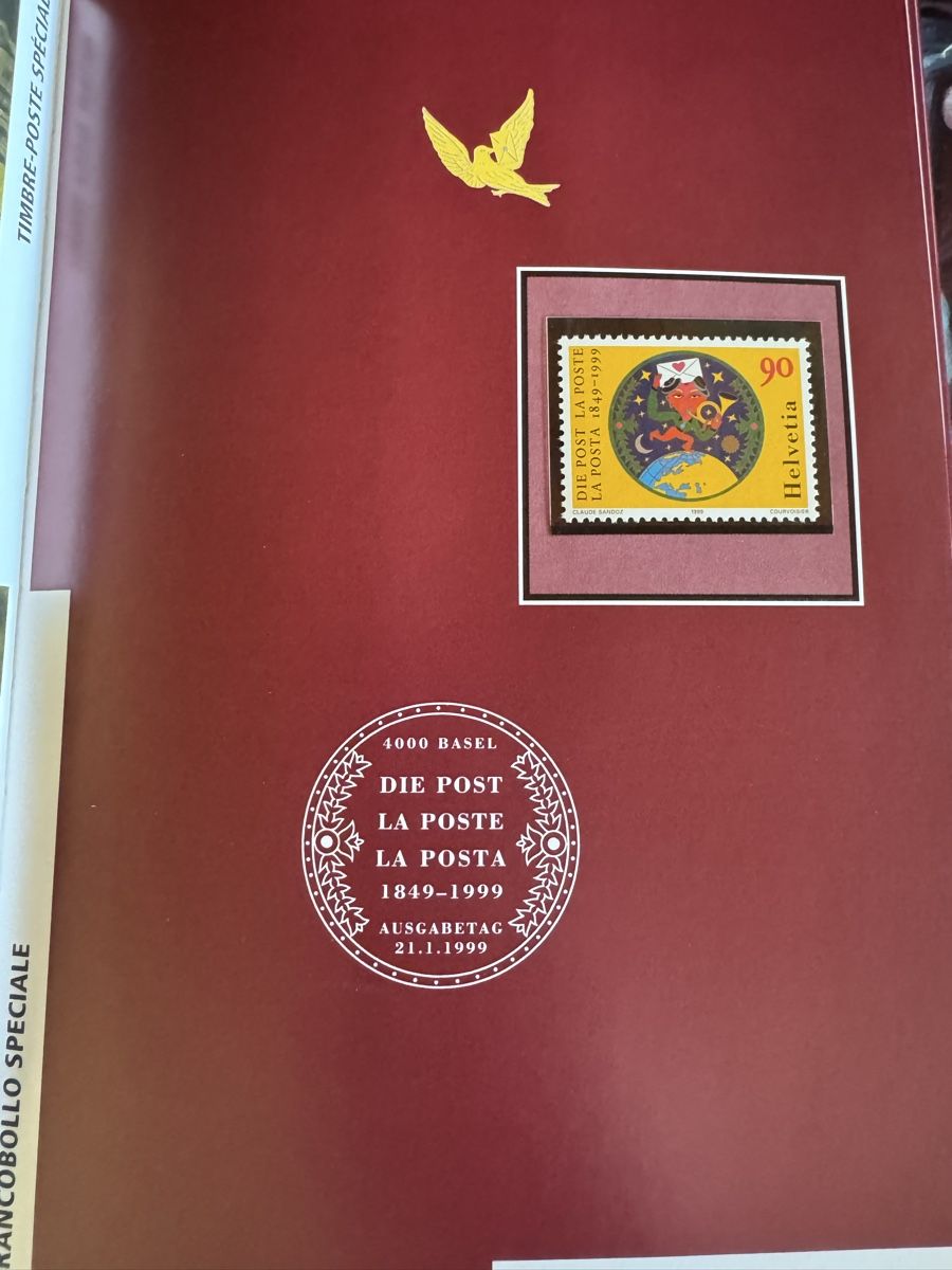 Tutti i francobolli: Schweizer Briefmarken Jahresbuch 1999 – Usato da Leutwil venduto da Jaxon_withXx 2