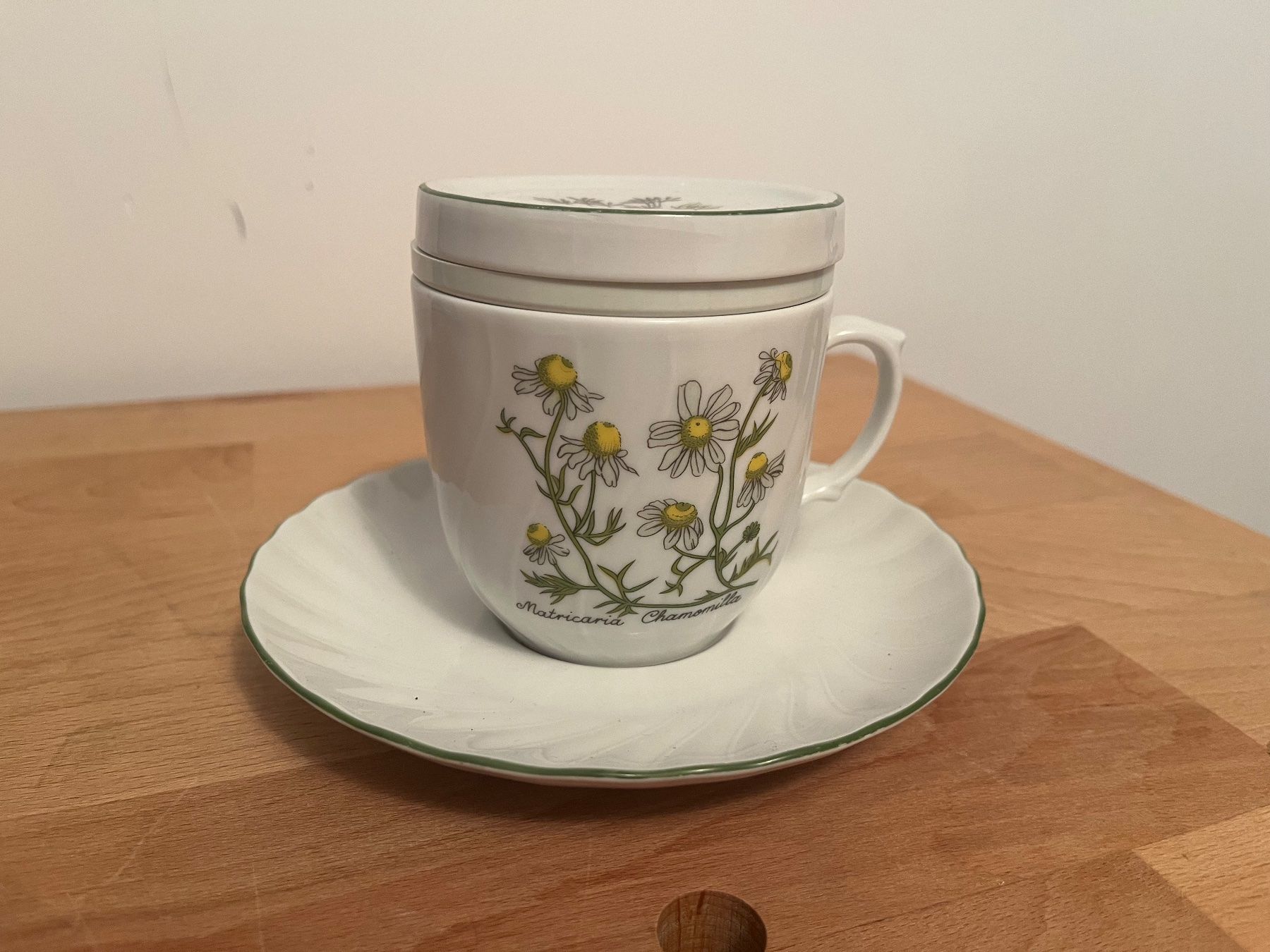 Seltmann Tassen: Teetasse mit Deckel von Seltmann Weiden – Gebraucht aus Zollikofen von pico27