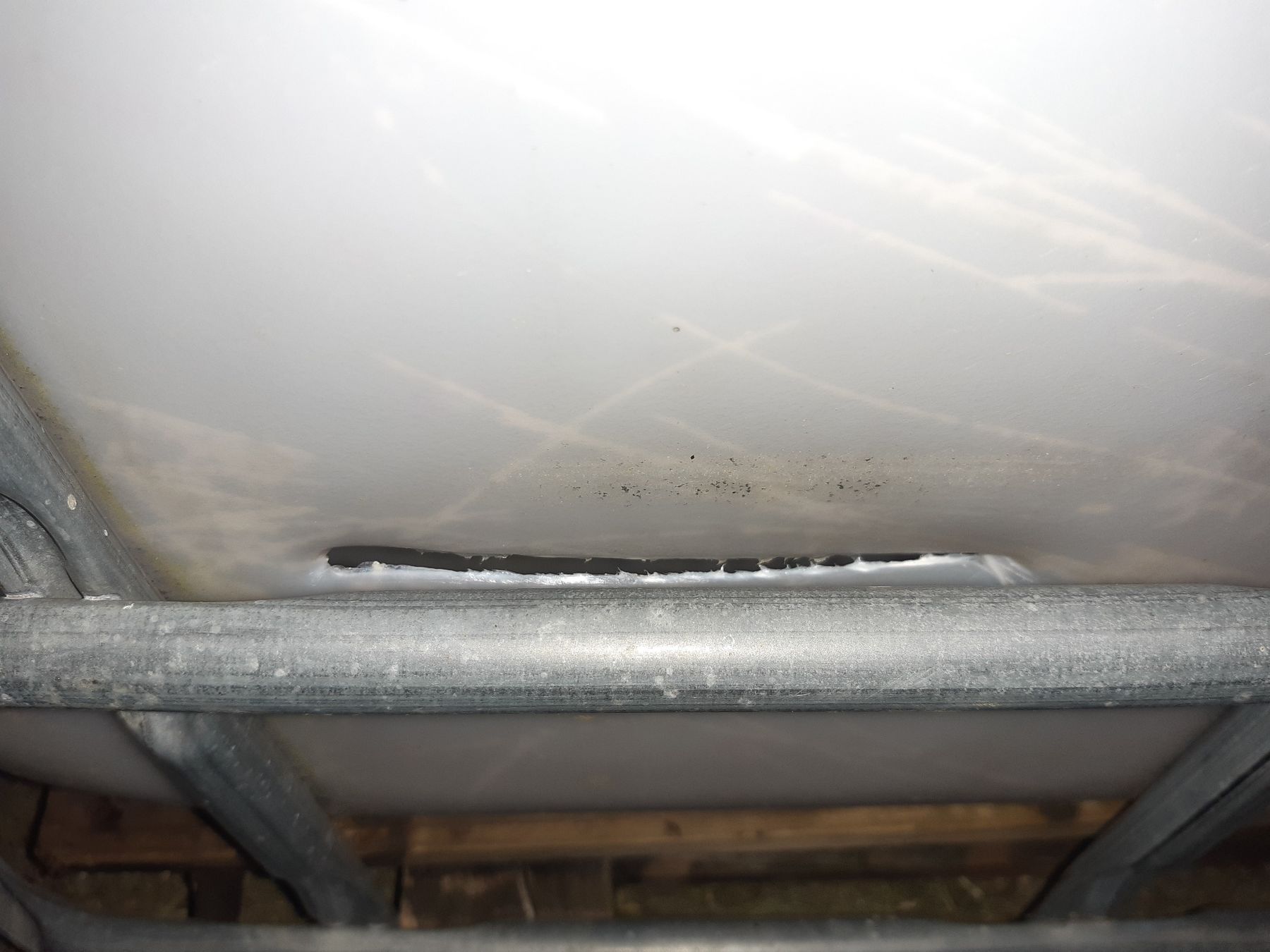 Abbeveratoi e trogoli: IBC 1000lt. Tank defekt! – Difettoso da Mettmenstetten venduto da LandForst 1
