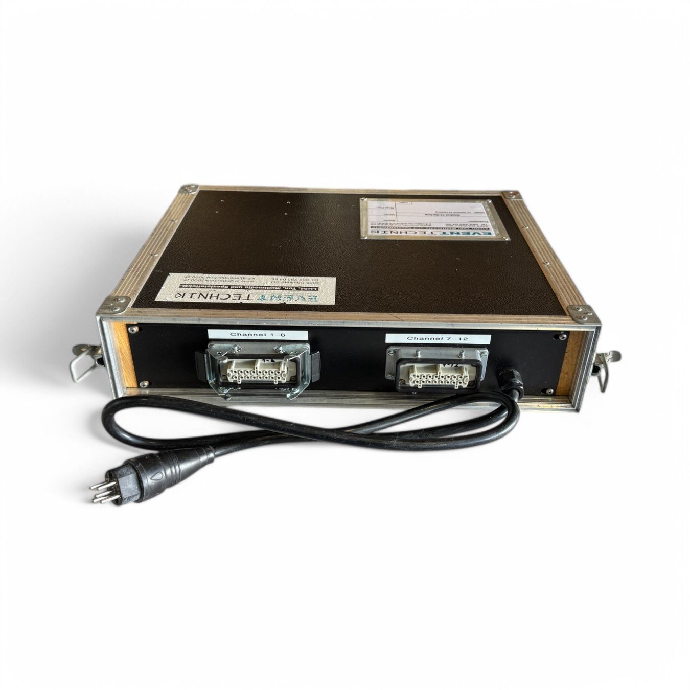 Sistema di controllo: Control 12 12-Kanal Switchpack – Usato da Däniken SO venduto da Profog1 4