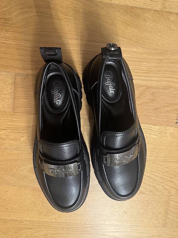 Damenschuhe: Buffalo Loafer Plateau Schuhe – Gebraucht aus Zürich von Phantom667 4