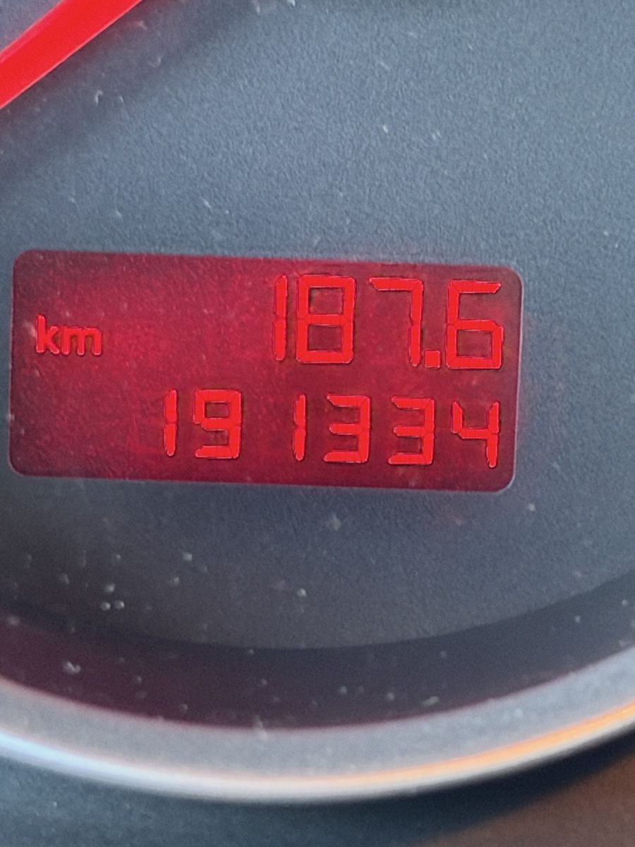 Audi Automobili: Audi A2  1.6 Benzin (mit mfk) – Usato da Hinterkappelen venduto da meh_qf55 7