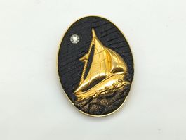 Vintage Brosche Segelboot Schiff Gold Leder-Optik