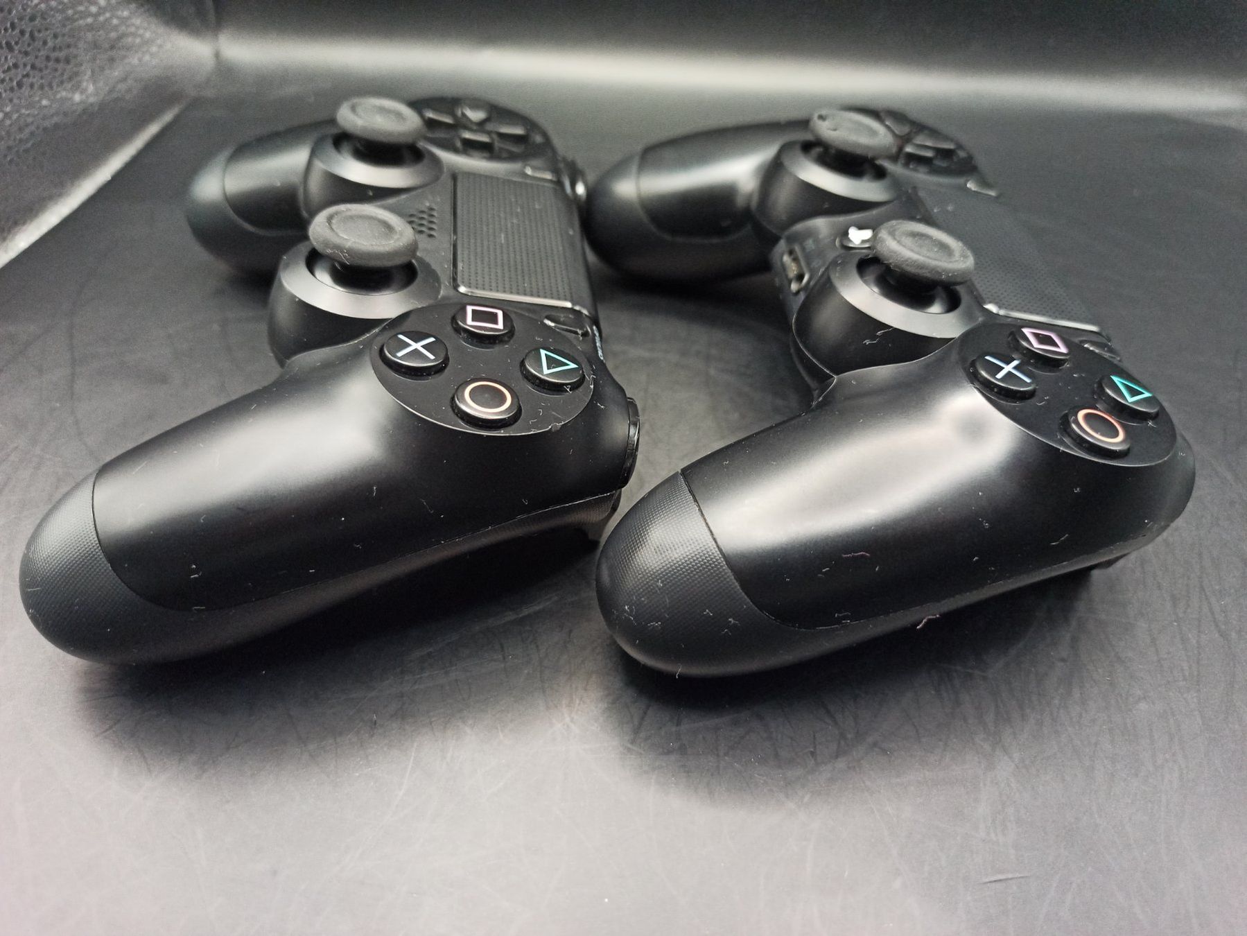 Controller: 2 x Original Controller Sony PS4 Wireless DualShock 4 – Usato da Oberweningen venduto da mar_87mx 4