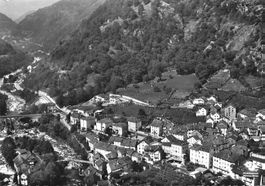 Giornico (TI) Valle Leventina veduta aerea G