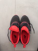 Nike Sneaker grau neonrot Grösse 38 gebrauchter Zustand
