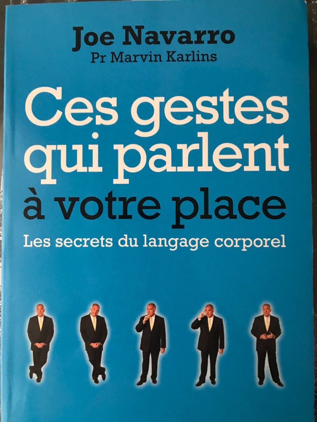 Libri: Ces gestes qui parlent à votre place – Usato da Ecublens VD venduto da Largo1