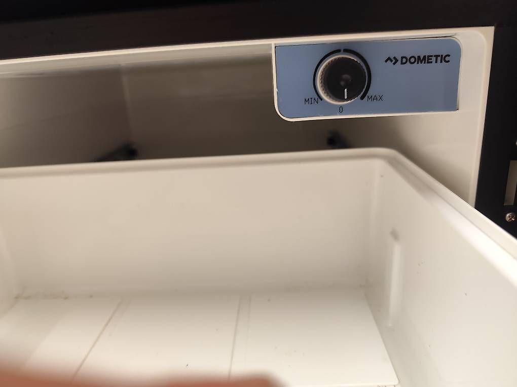 Réfrigérateurs: Domestic Kompressor Kühlschublade CD30 – D'occasion à Lenzburg par Abilfeld 3