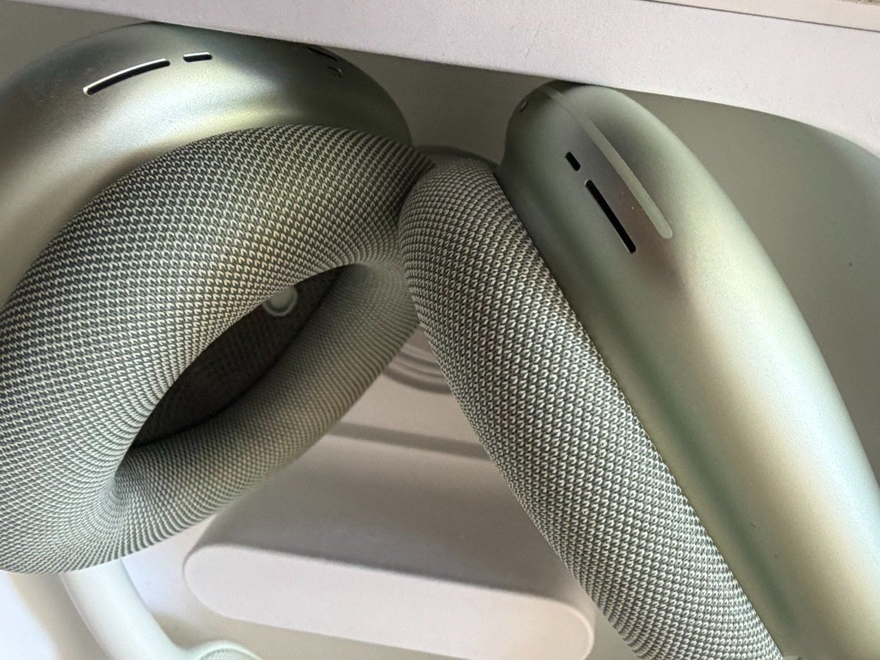 Apple Casques audio: Apple AirPods Max – D'occasion à Neuchâtel par Roxy_777 3
