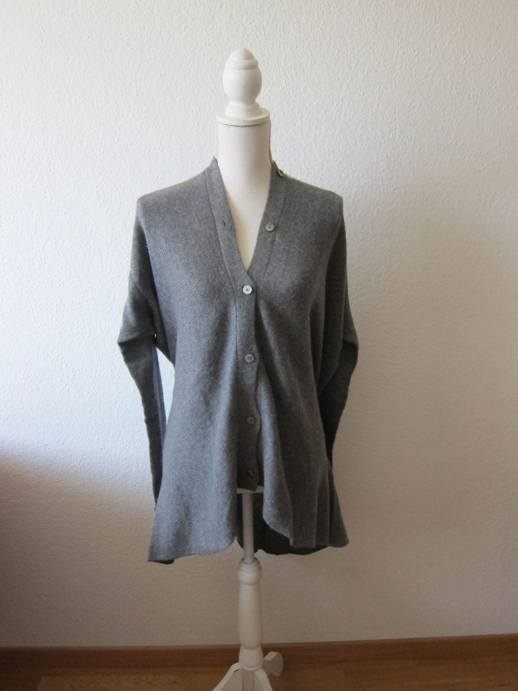 Jil Sander Giacche: Jil Sander, Strickjacke, Top Zustand! – Usato da Zürich venduto da Italia58