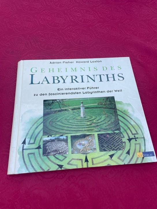 Libri: Geheimnis des Labyrinths - AT Verlag – Usato da Bergdietikon venduto da book-4-you