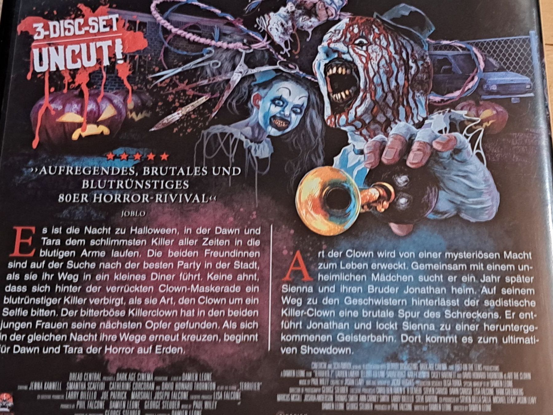 Tutti i DVDs: 4K Ultra HD TERRIFIER 1 und 2, Boxset mit 3 Discs – Nuovo (secondo la descrizione) da Unterseen venduto da Kanica 3