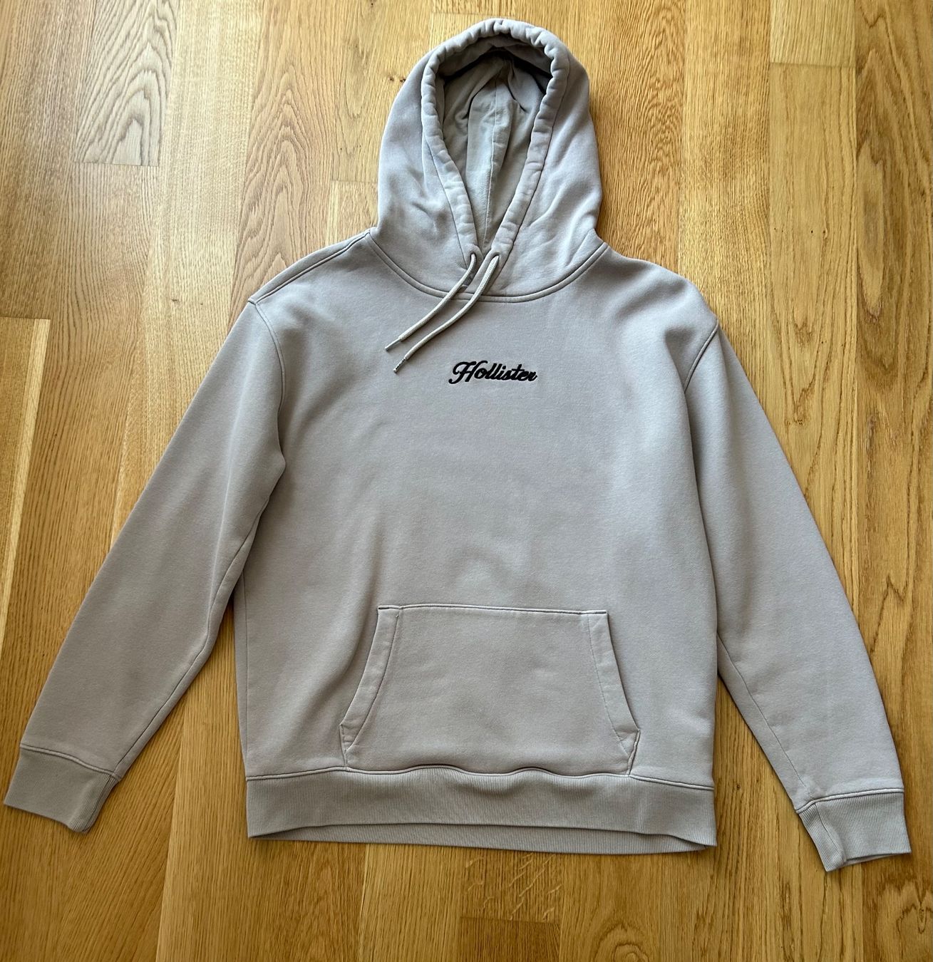Hollister Pulls & Sweat-shirts: Kapuzenpullover Hollister beige Grösse M – D'occasion à Altenrhein par _6sbw