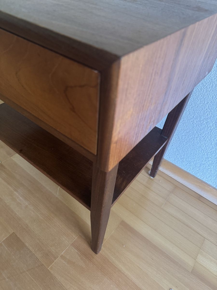 Tables de nuit: Nachttischchen 1960iger – D'occasion à Langnau am Albis par pla_2vk5 7
