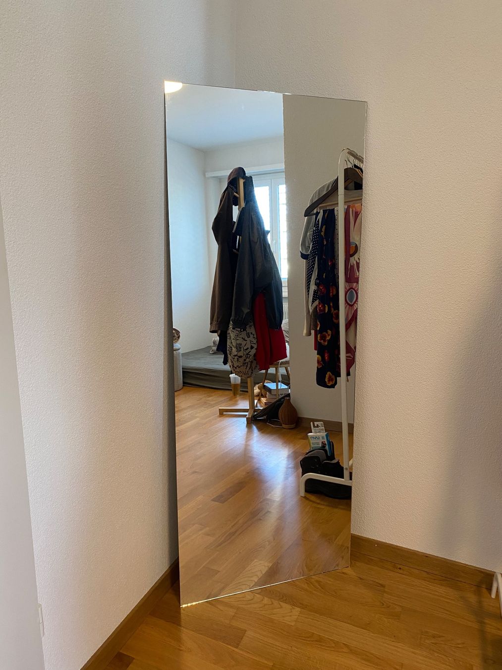 Ikea Specchi: Grosser Standspiegel – Usato da Bern venduto da mal_828k