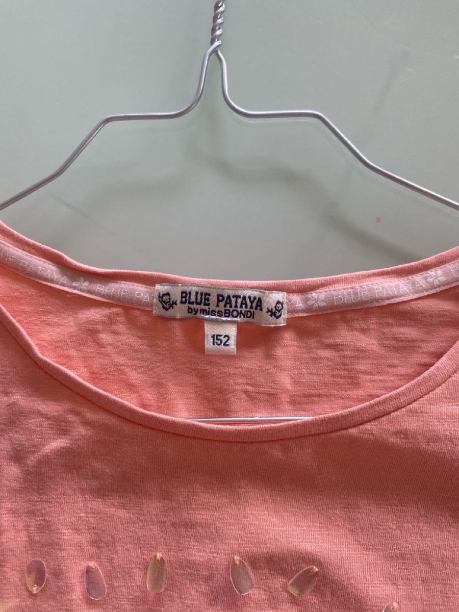 Blouses, T-shirts & Tops: Mädchen Sommert-Shirt Grösse 152 – D'occasion à Schmerikon par SwissKFO 2