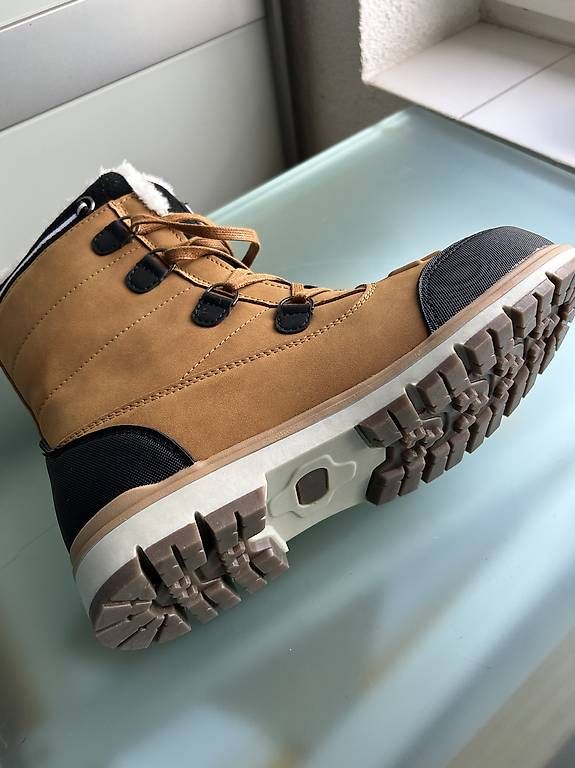 Schuhe für Jungen: Winterstiefel – Gebraucht aus Diepoldsau von yhu_t9ff 1