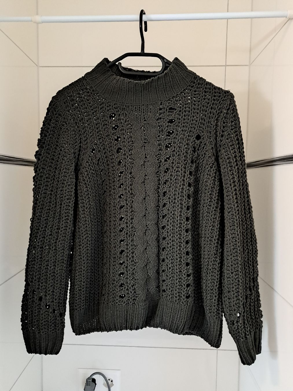 Maglioni & Felpe: Pullover Vero Moda Pull pour femme comme neuf  – Nuovo (secondo la descrizione) da Uvrier venduto da har_5k9n