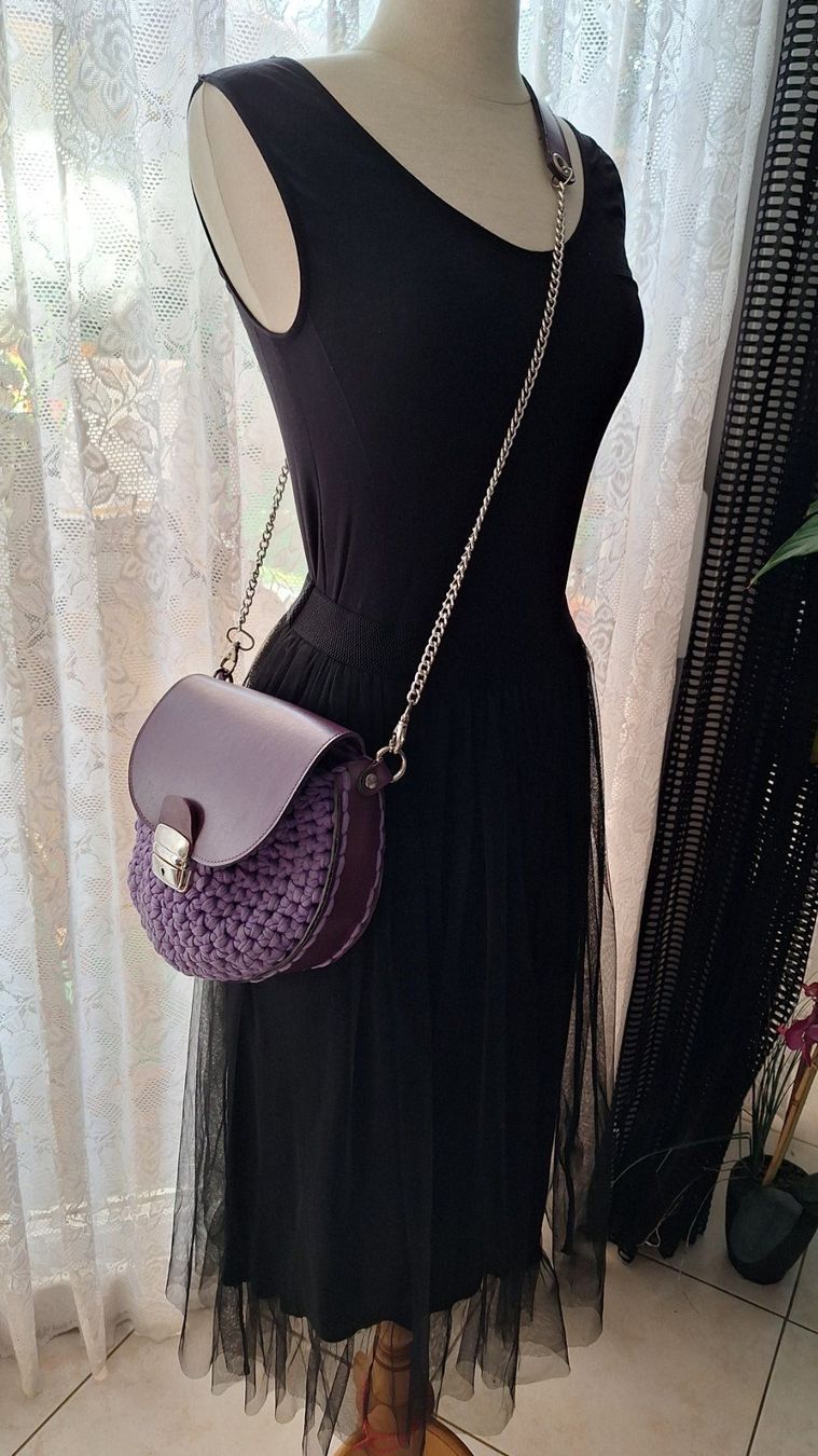 Taschen für Damen: Sac à main violet – Gebraucht aus St-Triphon von Jldr0 2