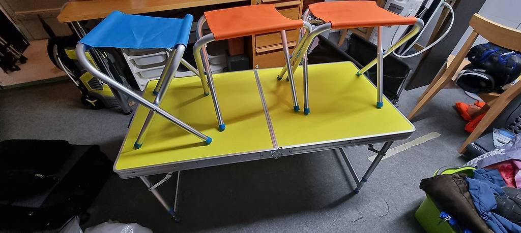 Tables: Camping Tisch – D'occasion à Weinfelden par die_c6hg