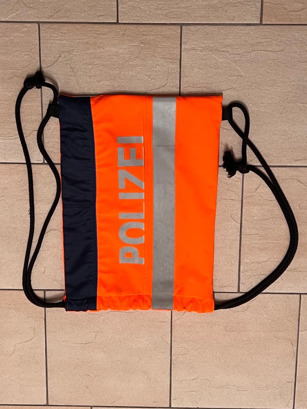 Borse: Polizei Turnbeutel / Kordeltasche – Usato da Winterthur venduto da ChicMarkt 1