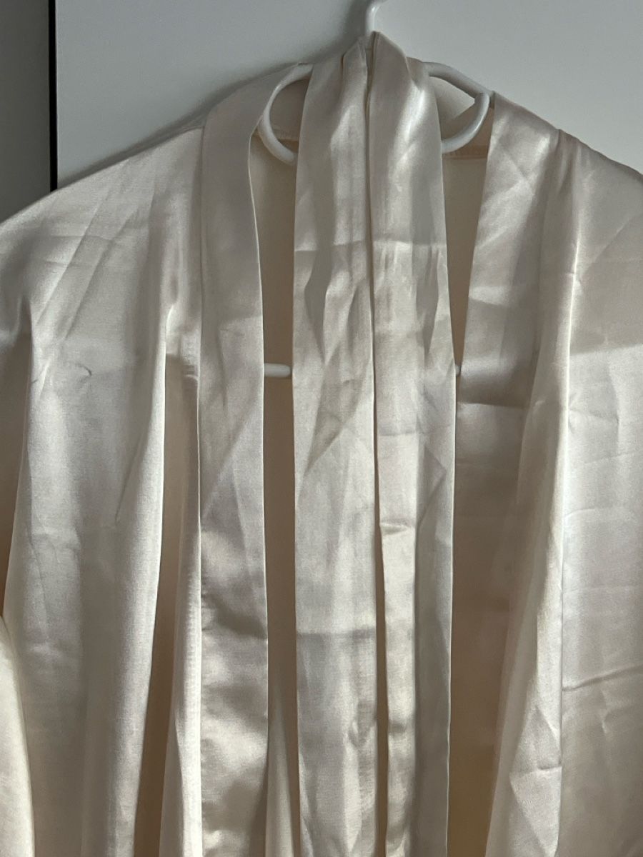 Accappatoi: Peignoir avec Plumes synthétique Taille Unique – Nuovo (secondo la descrizione) da Renens VD venduto da sar_bwz5 3