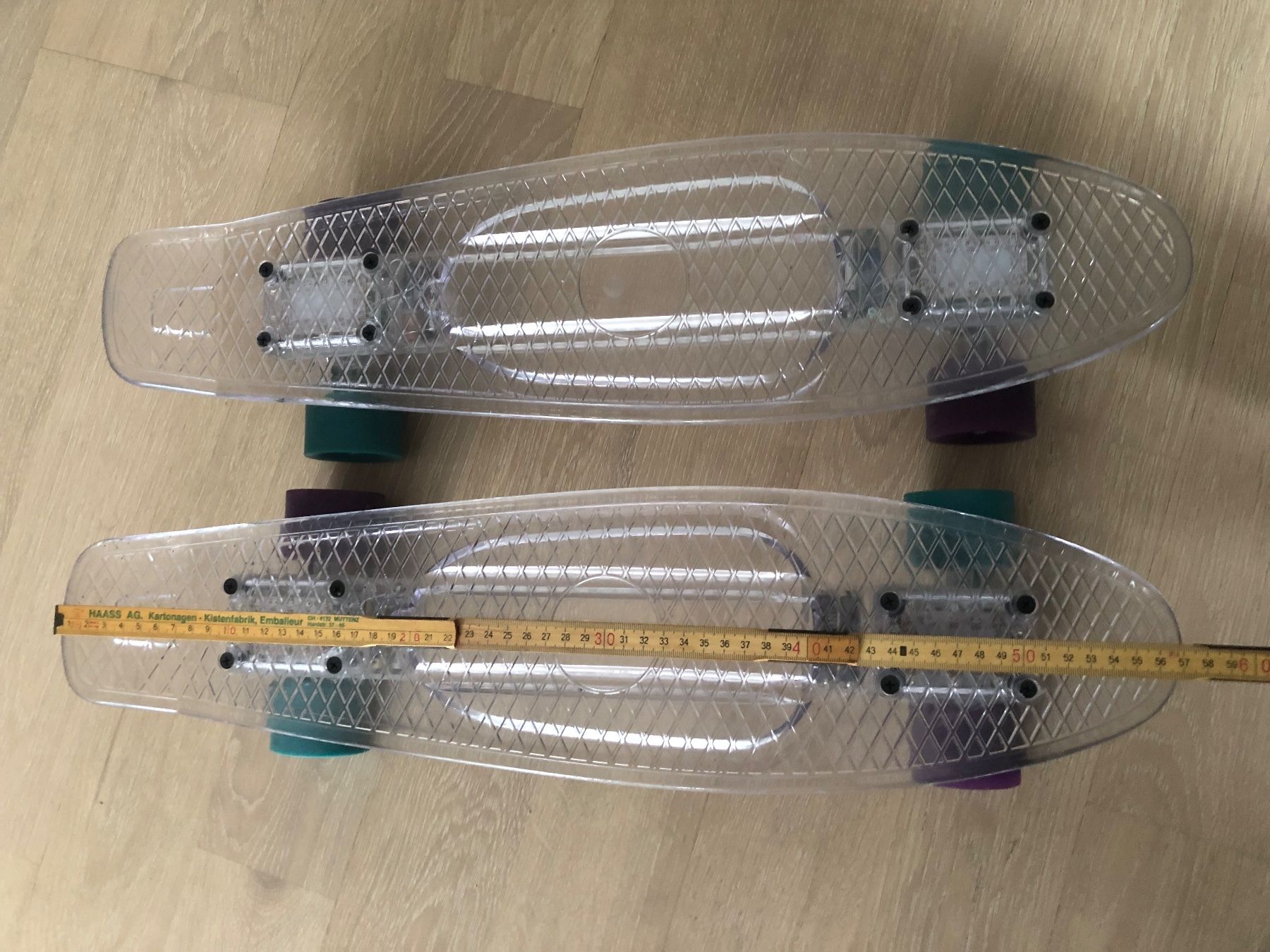 Penny Skateboards Skateboards: Cooles Penny-Board mit LED Leuchten – Usato da Thalwil venduto da holoarte