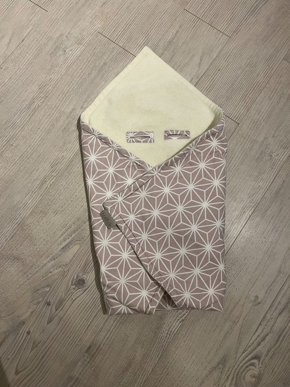 Coperte: Einschlagdecke für Babyschale – Usato da Dürnten venduto da CorinnaK