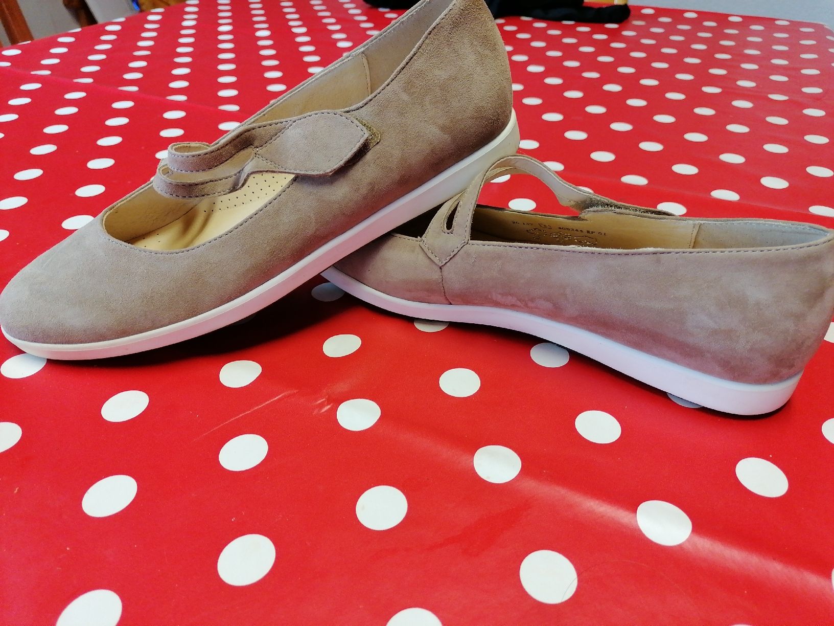 Gabor Scarpe da donna: Chaussure Gabor gr 42(8G), – Nuovo e nell'imballaggio originale da Bassecourt venduto da Adeli16 5