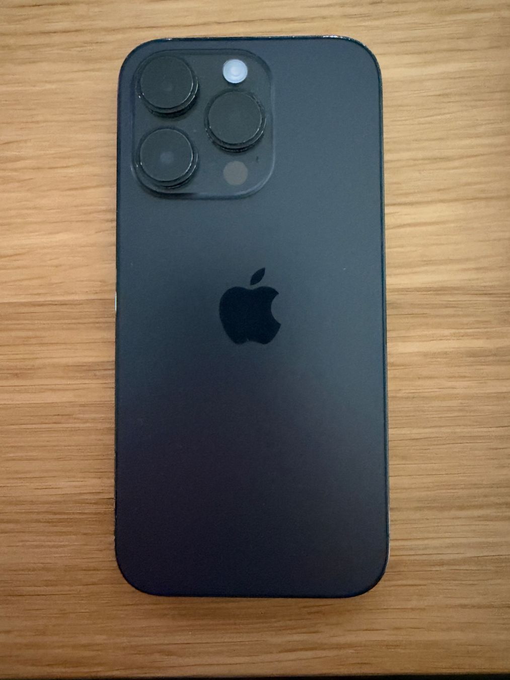Apple Handys / Smartphones: iPhone 14 Pro 256 GB Schwarz – Gebraucht aus St.Gallen von Beco.13