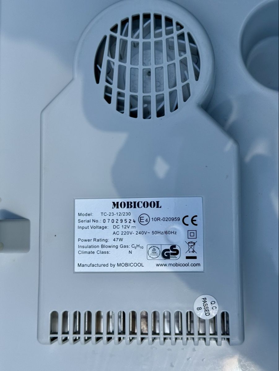 Mobicool Réfrigérateurs et refroidissement: Kühlbox 12V/230V – D'occasion à Zürich par Barcelon 6