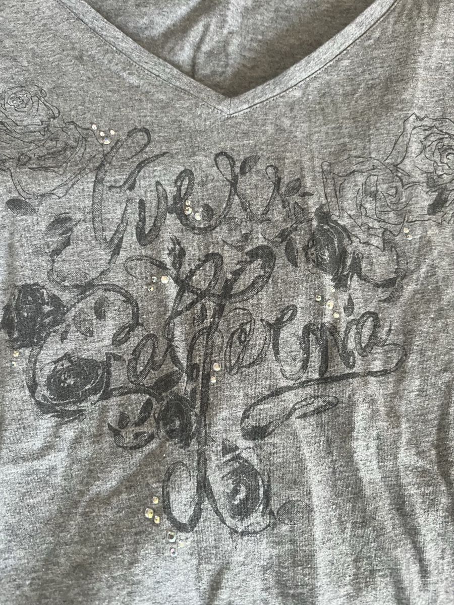 Guess T-shirts: Guess Shirt S – Neuf (Voir description) à Wädenswil par GNT 1