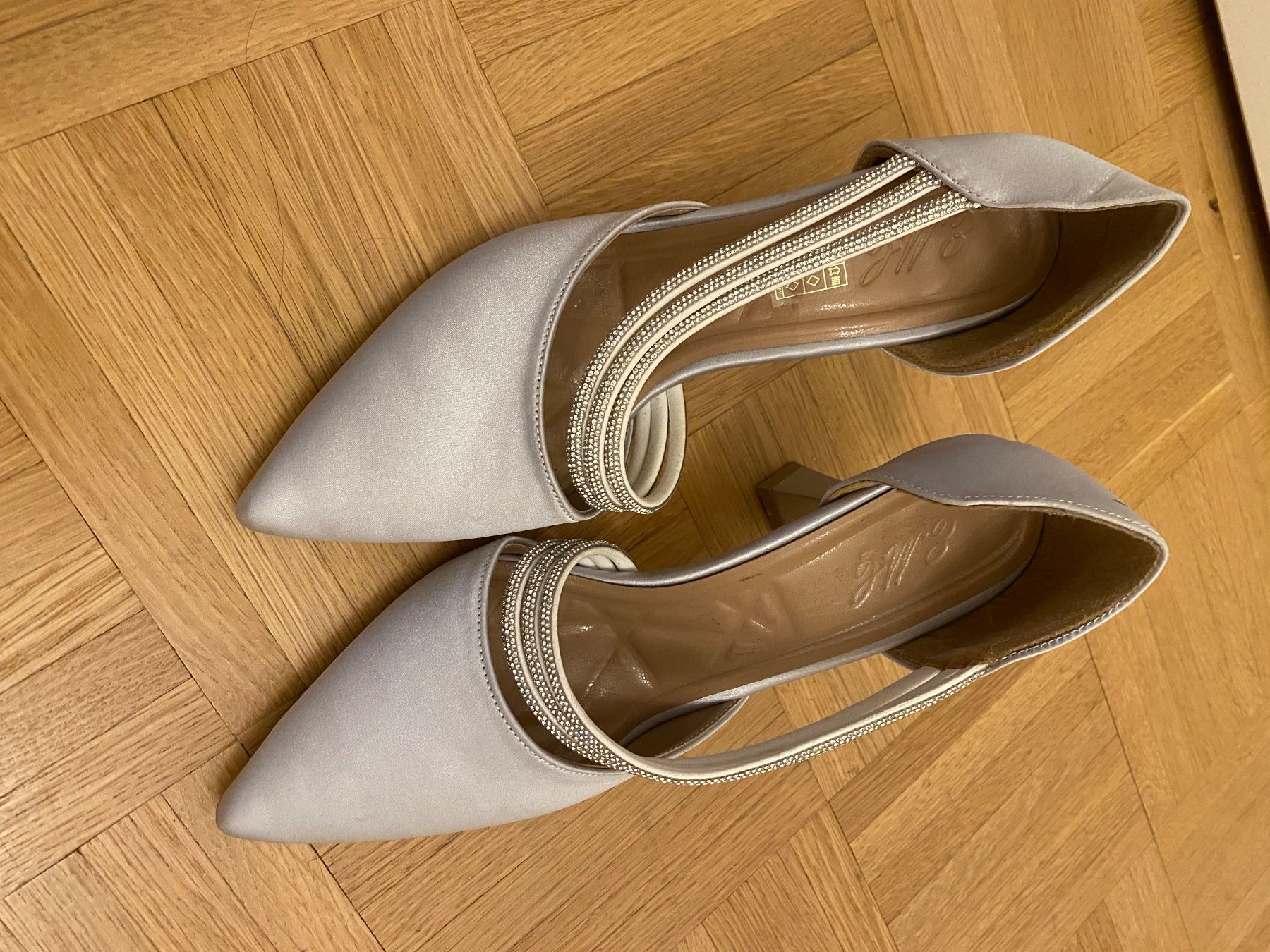 Scarpe da donna: Brautschuhe – Usato da St Gallen venduto da Thedda 1