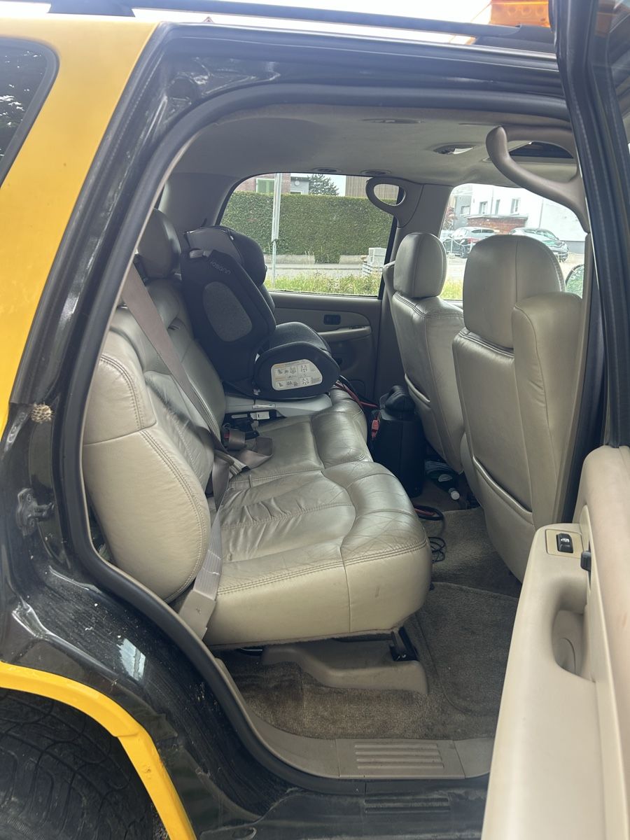 Automobili: Chevrolet Tahoe 5.3L – Usato da Romanshorn venduto da Happy24 6