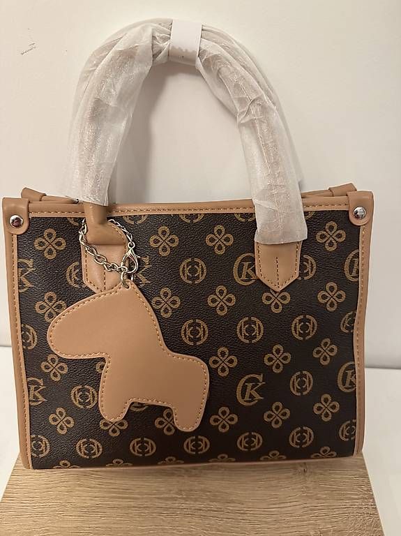 Borse da donna: Spezielle Damenhandtasche – Usato da St.Gallen venduto da jia_2vlq 3