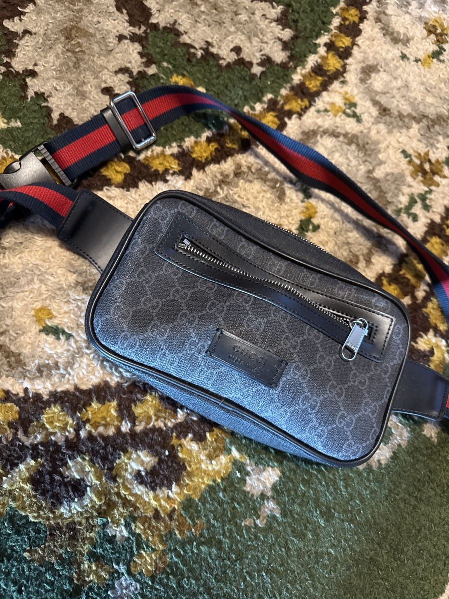 Gucci Borse: Gucci Umhängetasche – Usato da Uetendorf venduto da Loscar1