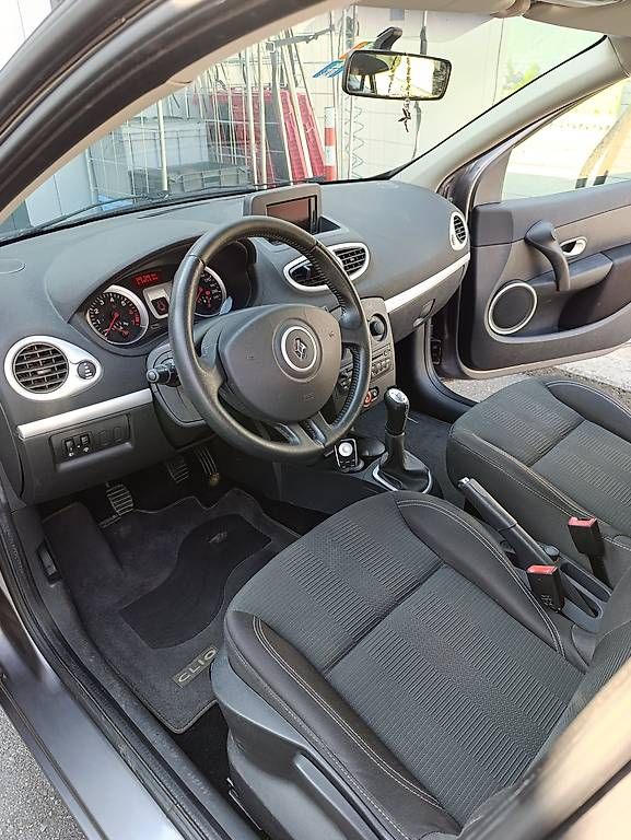 Renault Autos: Renault Clio 2010 – D'occasion à Altdorf UR par san_s8hg 3
