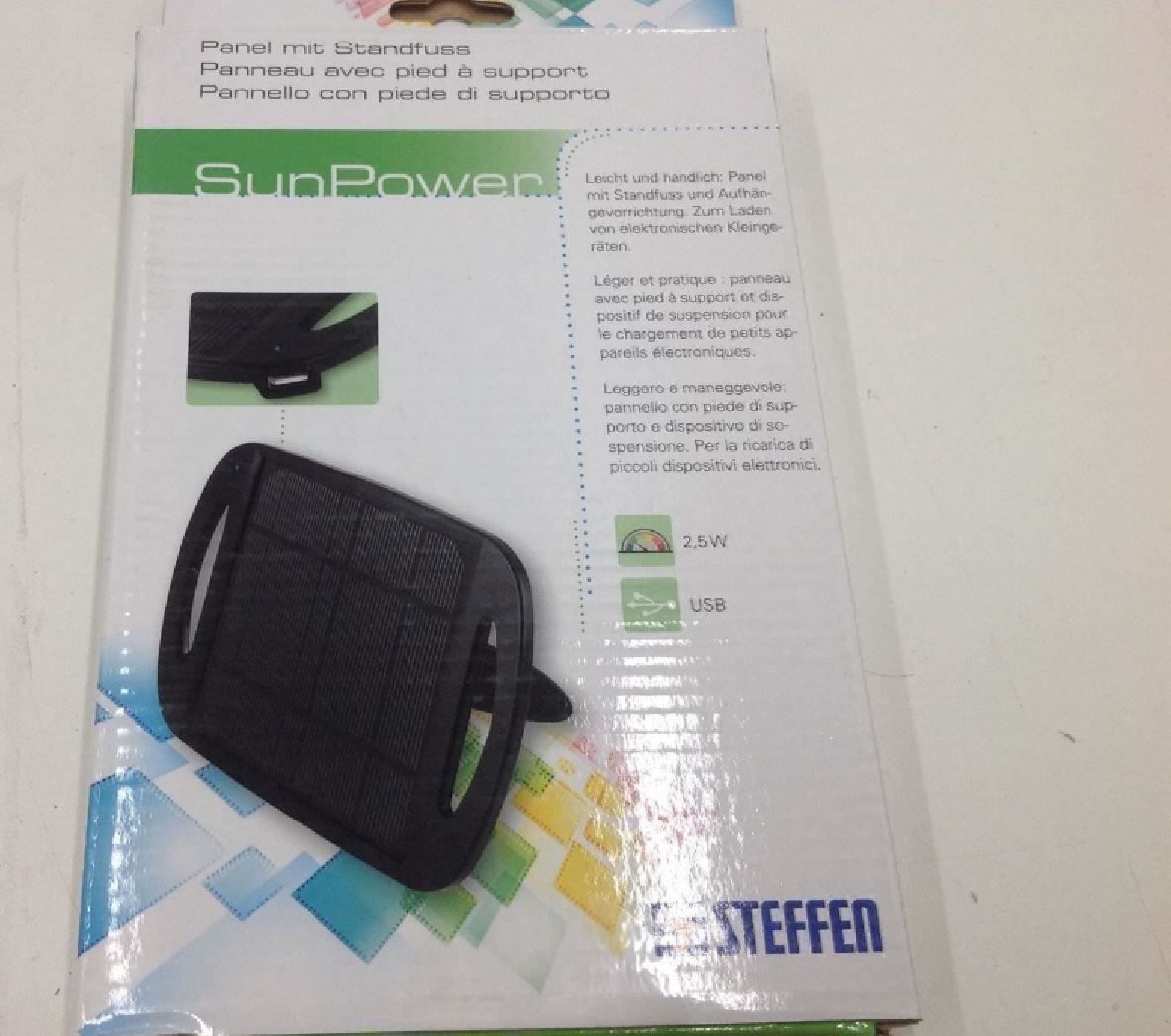 Panneaux solaires: Solar-Panel mit Standfuss 5W – Neuf avec emballage d'origine à Uerkheim par Justi.y 2