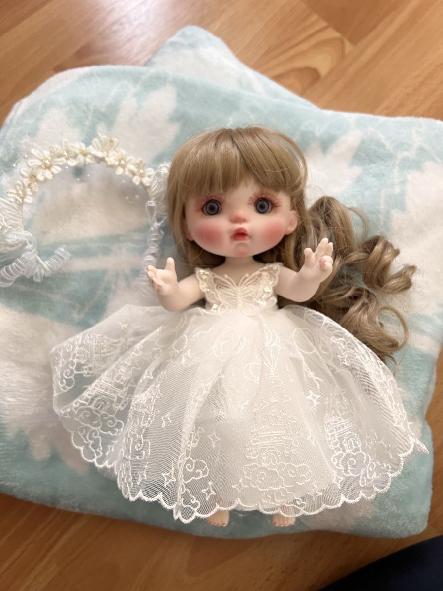 Bambole: Puppe im Hochzeitskleid gr: ca 23cm !Letzte Chance! – Nuovo e nell'imballaggio originale da Olten venduto da Sonjason 3
