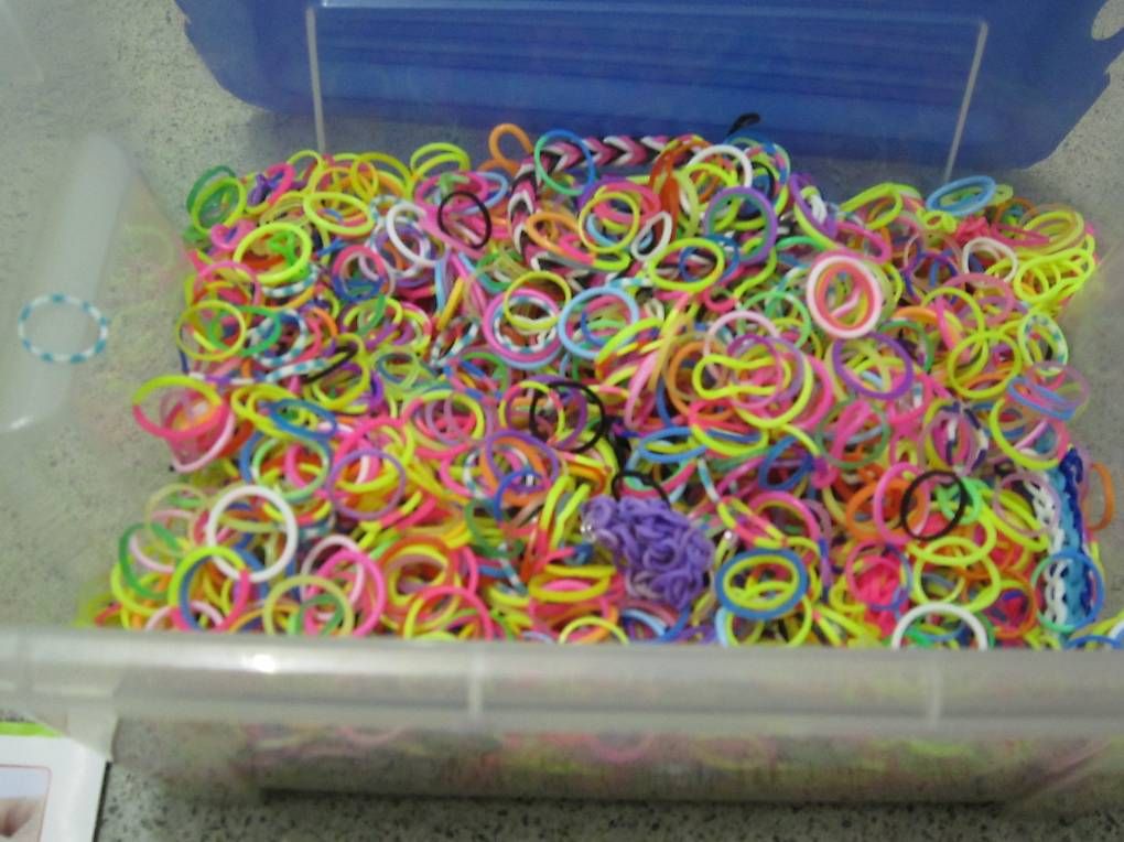 Kit bricolage: Looms Gummibänder / Fancy Loops – Usato da Steinhausen venduto da ladisci 1