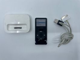 iPod nano 4GB Schwarz 1.Gen Funktioniert Inkl Dock Ladek.