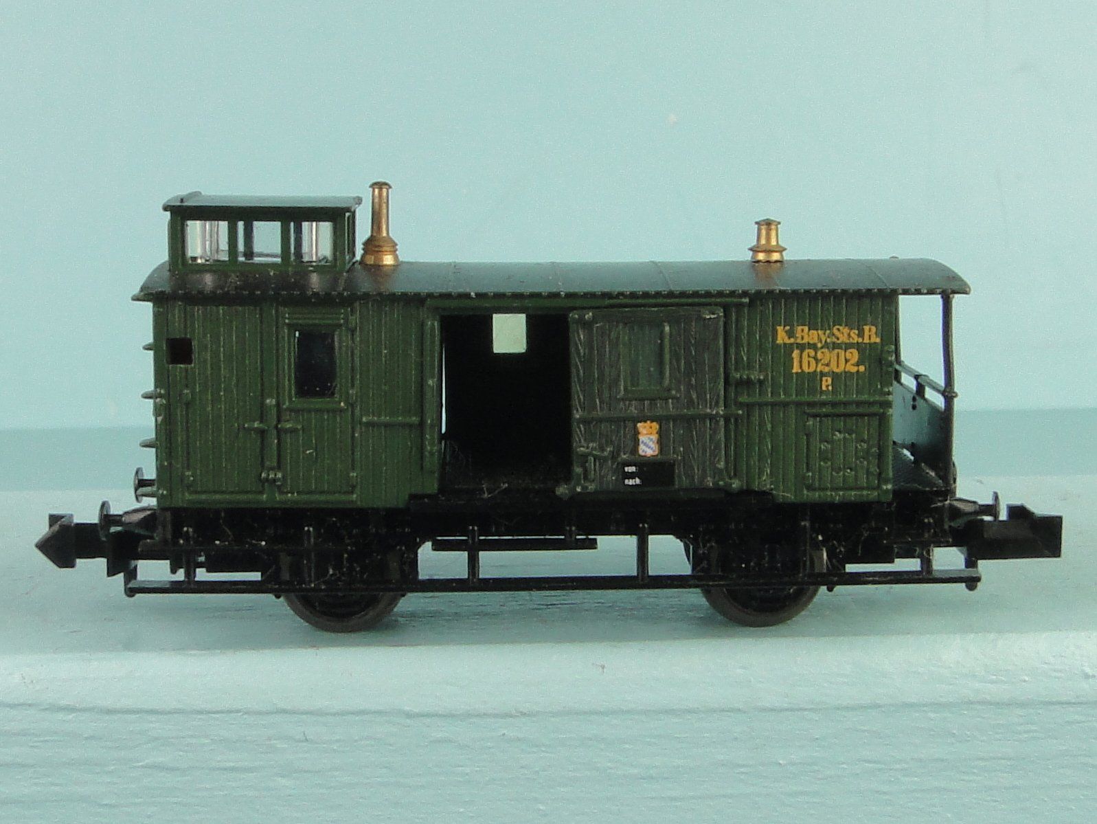 Trix Modellini di ferrovie: Minitrix Spur N Gepäckwagen – Usato da Bülach venduto da Albitrain 1