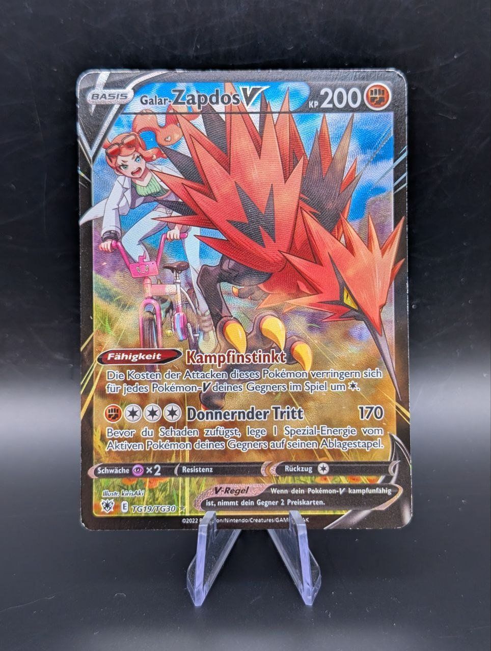 Pokémon Carte collezionabili: Galar-Zaptos V – Usato da Ennetbürgen venduto da Home_of_TCG